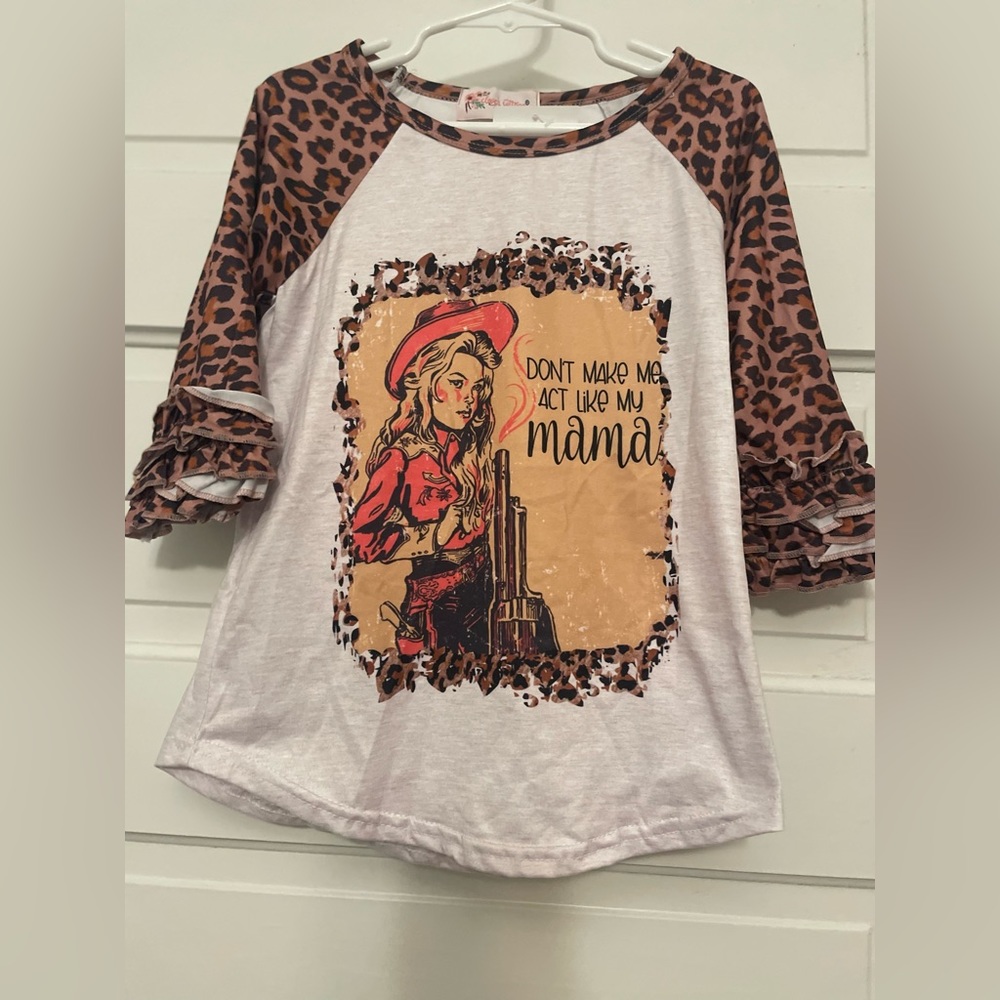 Clover Cottage NWT Vintage ruffle Tee 4 T